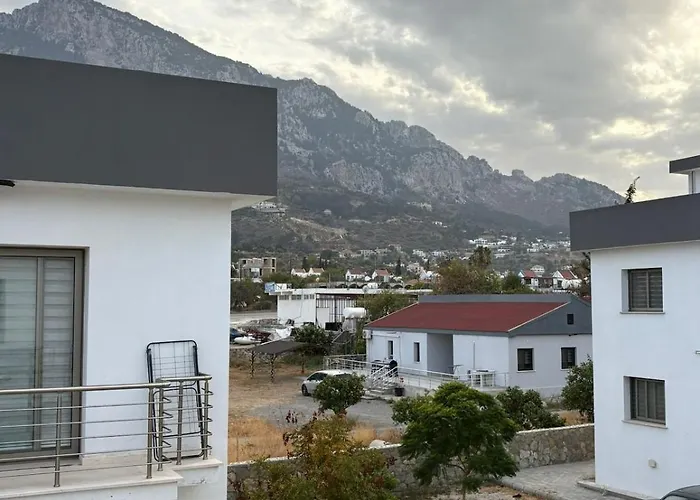 Appartamento Lapta Yellow 1 Bedroom Limisso