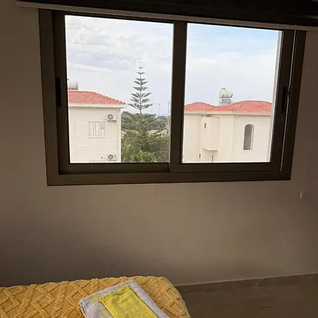 Lapta Yellow 1 Bedroom Апартаменты Лимасол