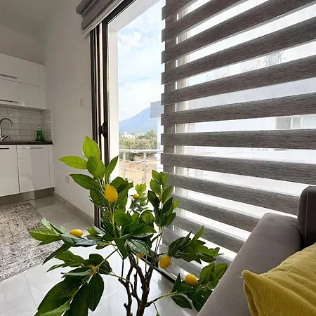 Yellow 1 Bedroom * Лапитос