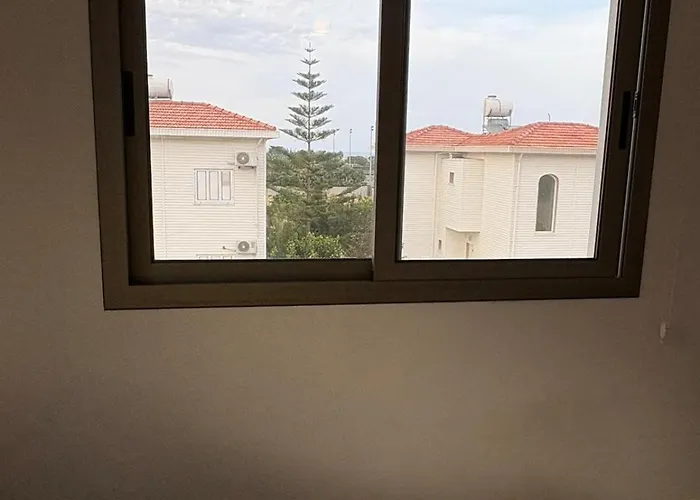 Lapta Yellow 1 Bedroom Lejlighed Limassol