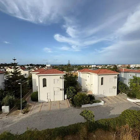 Lapta Yellow 1 Bedroom דירה